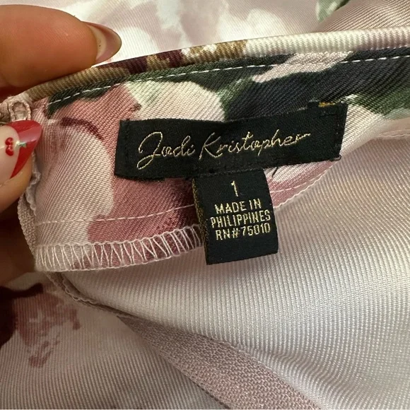 Jodi Kristopher Pink and Cream Floral Maxi Skirt - Picture 3 of 9